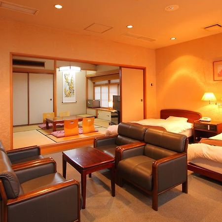 Kasugai View Hotel Fuefuki Екстер'єр фото