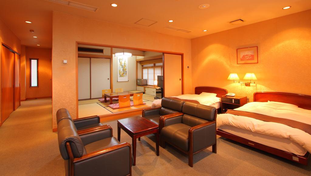Kasugai View Hotel Fuefuki Екстер'єр фото