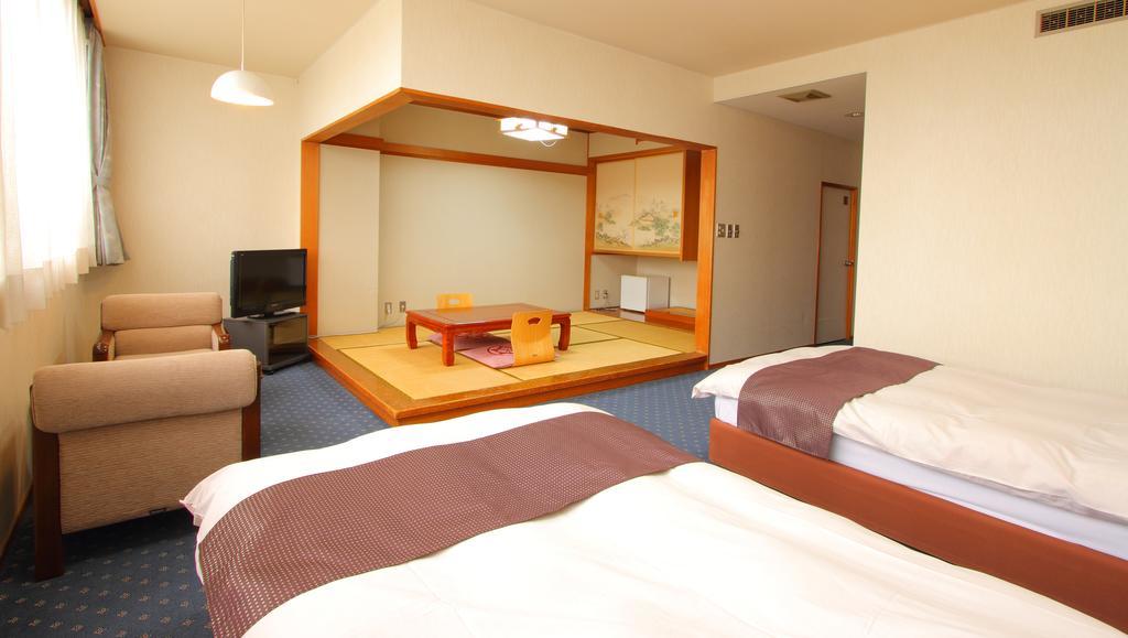 Kasugai View Hotel Fuefuki Екстер'єр фото